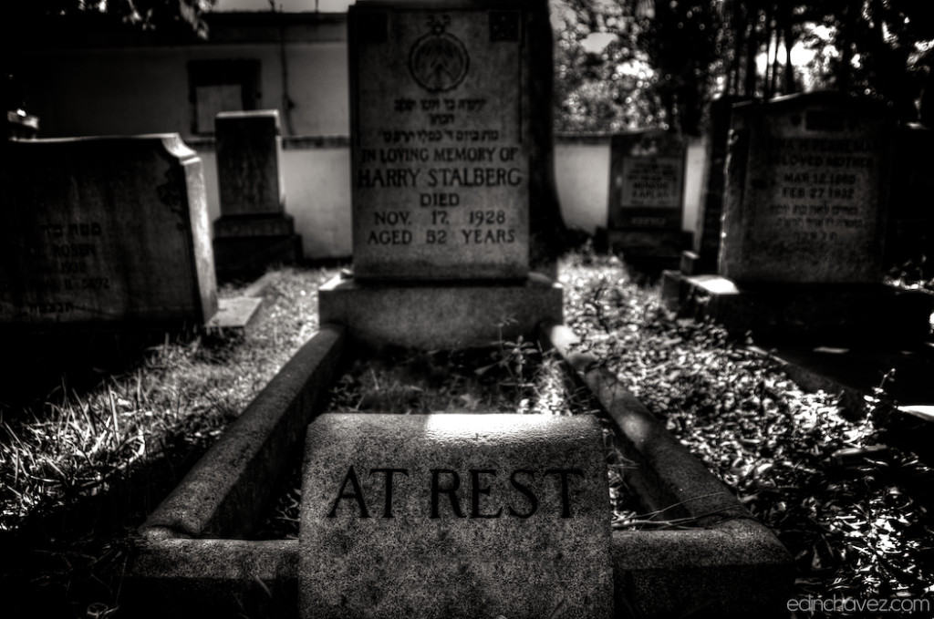 Daily Photo- Six Feet Down