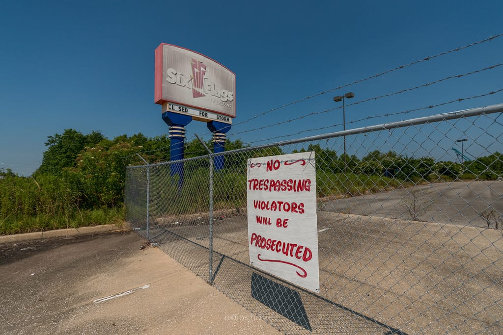 Abandoned Six Flags New Orleans-1