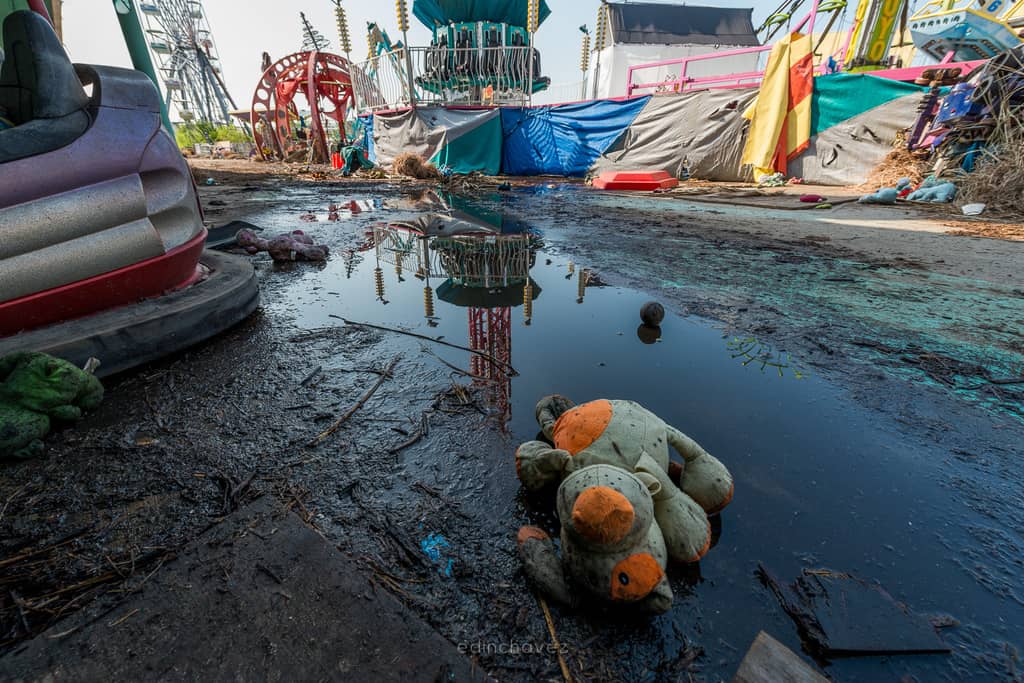 Abandoned Six Flags New Orleans-77