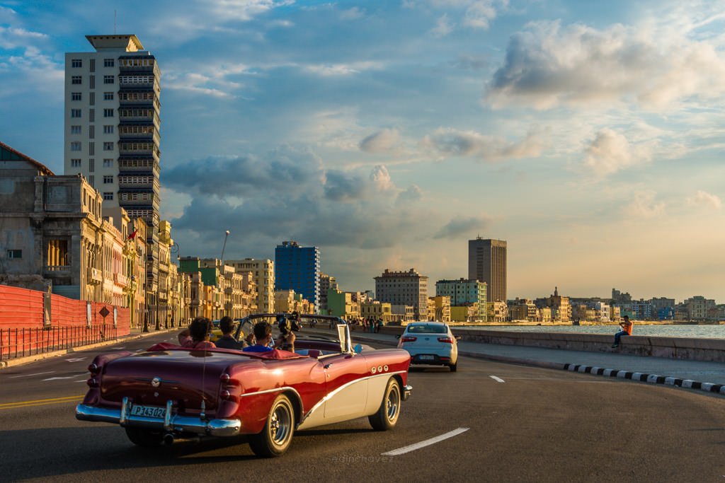 best photography spots in havana cuba el malecon at sunset