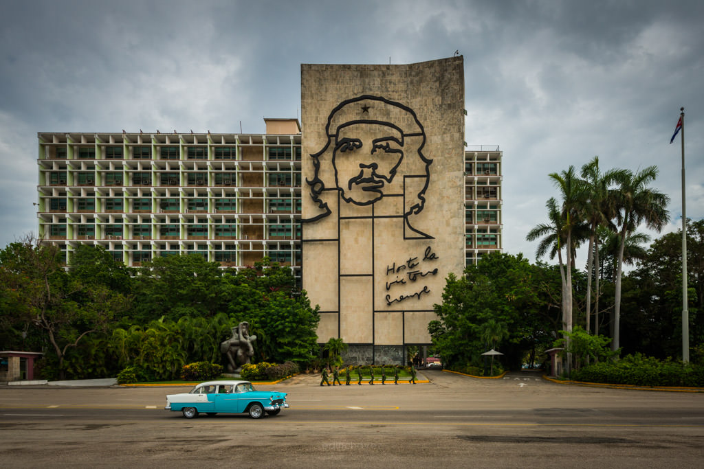 Plaza de la revolucion where the faces of el che guevara are