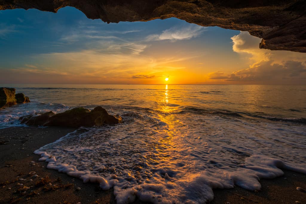 Jupiter Florida Caves