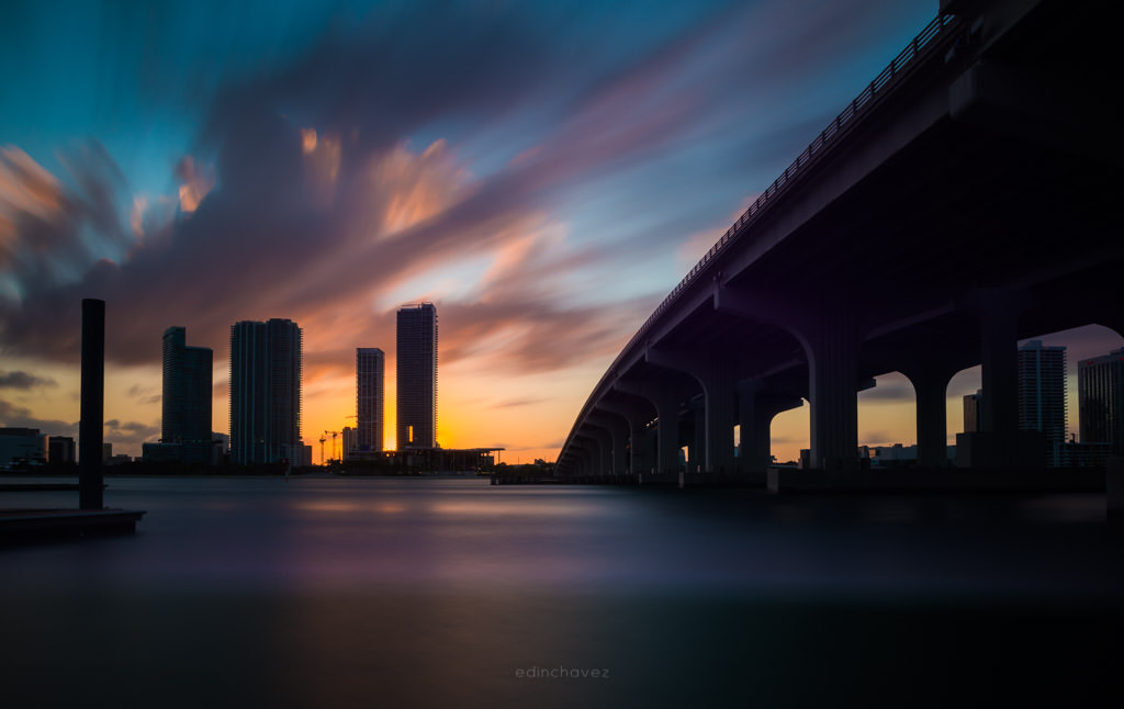 Miami night photography tour with Edin Chavez