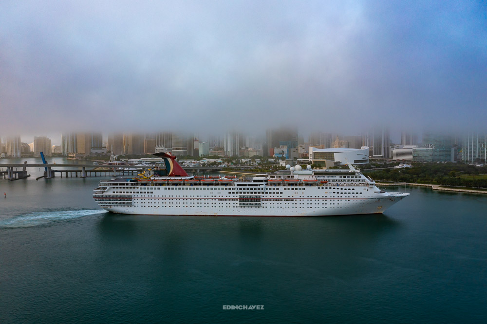 Miami covered in Fog, miami fog, miami skyline under fog, foggy miami, miami beach photography workshop