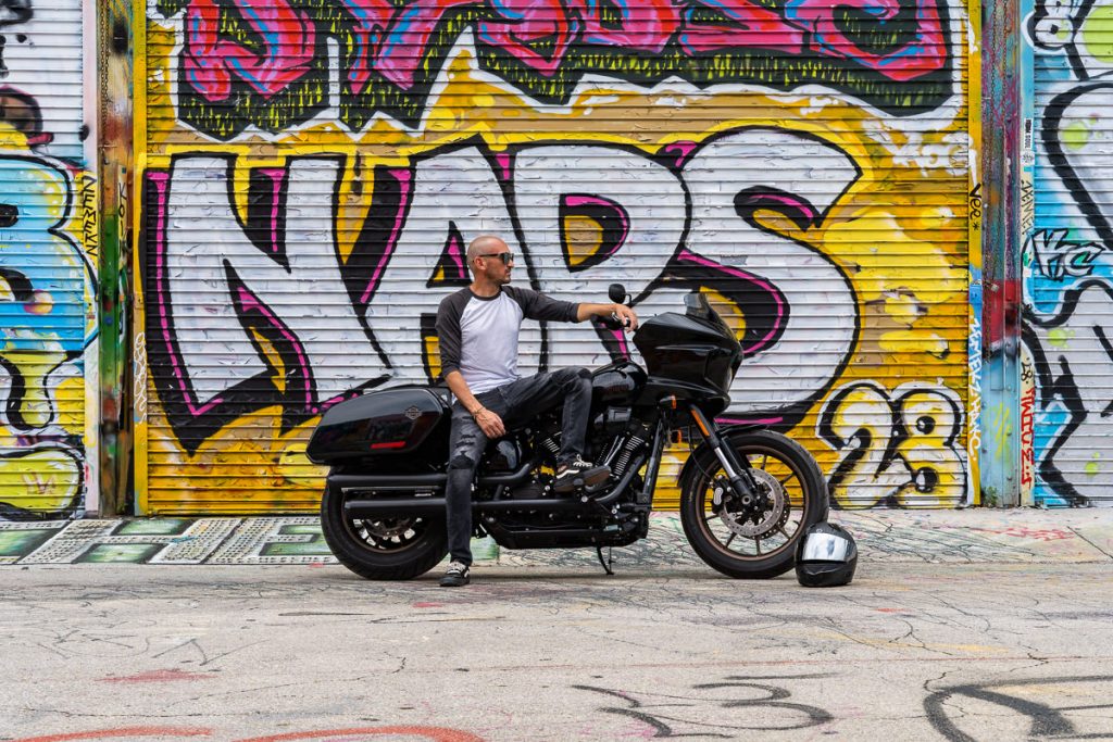 Harley Davidson Low Rider ST photos 2
