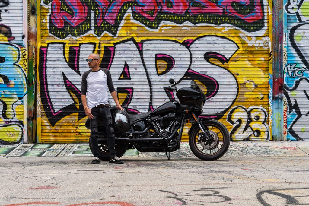 Harley Davidson Low Rider ST photos 5