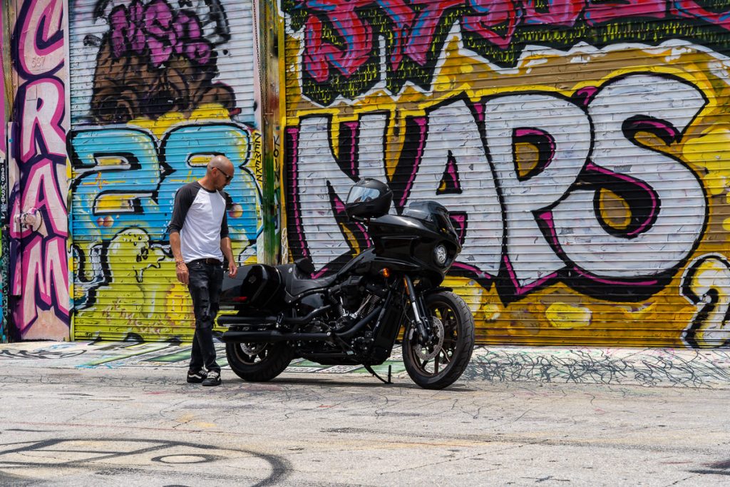 Harley Davidson Low Rider ST photos 8