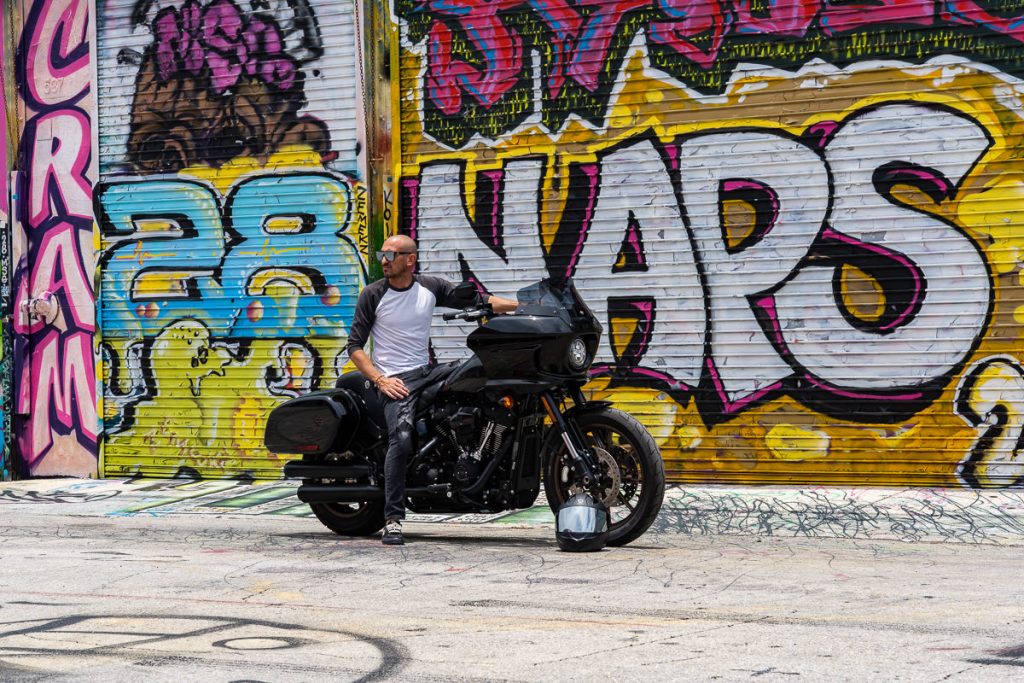 Harley Davidson Low Rider ST photos 9