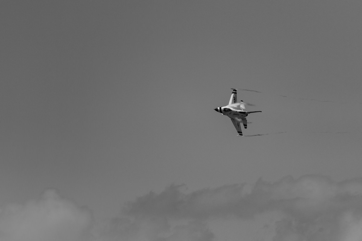 US Air Force Thunderbirds Black and White Fine Art Photography Print | Edin Chavez | Award-Winning Aviation Photography